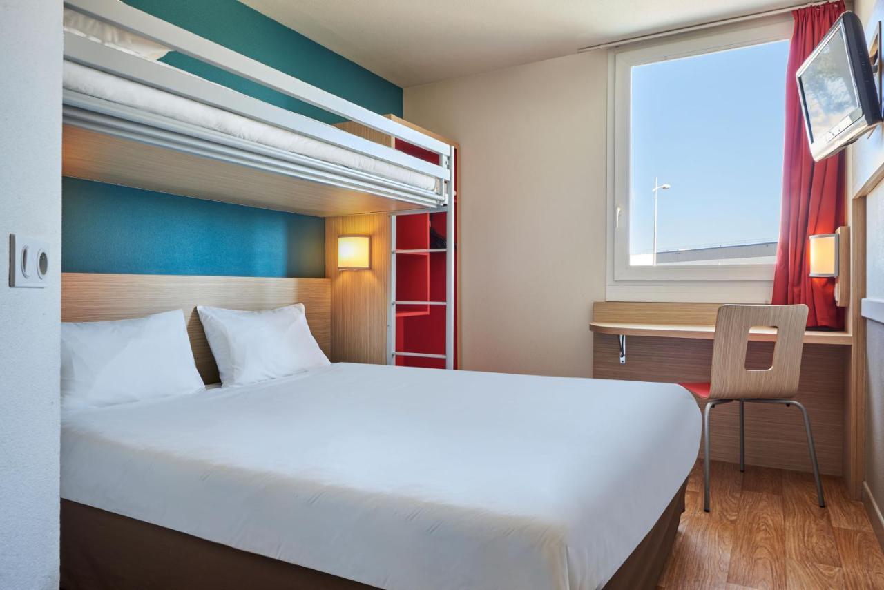 Hotel Première Classe Mont De Marsan - Mont De Marsan